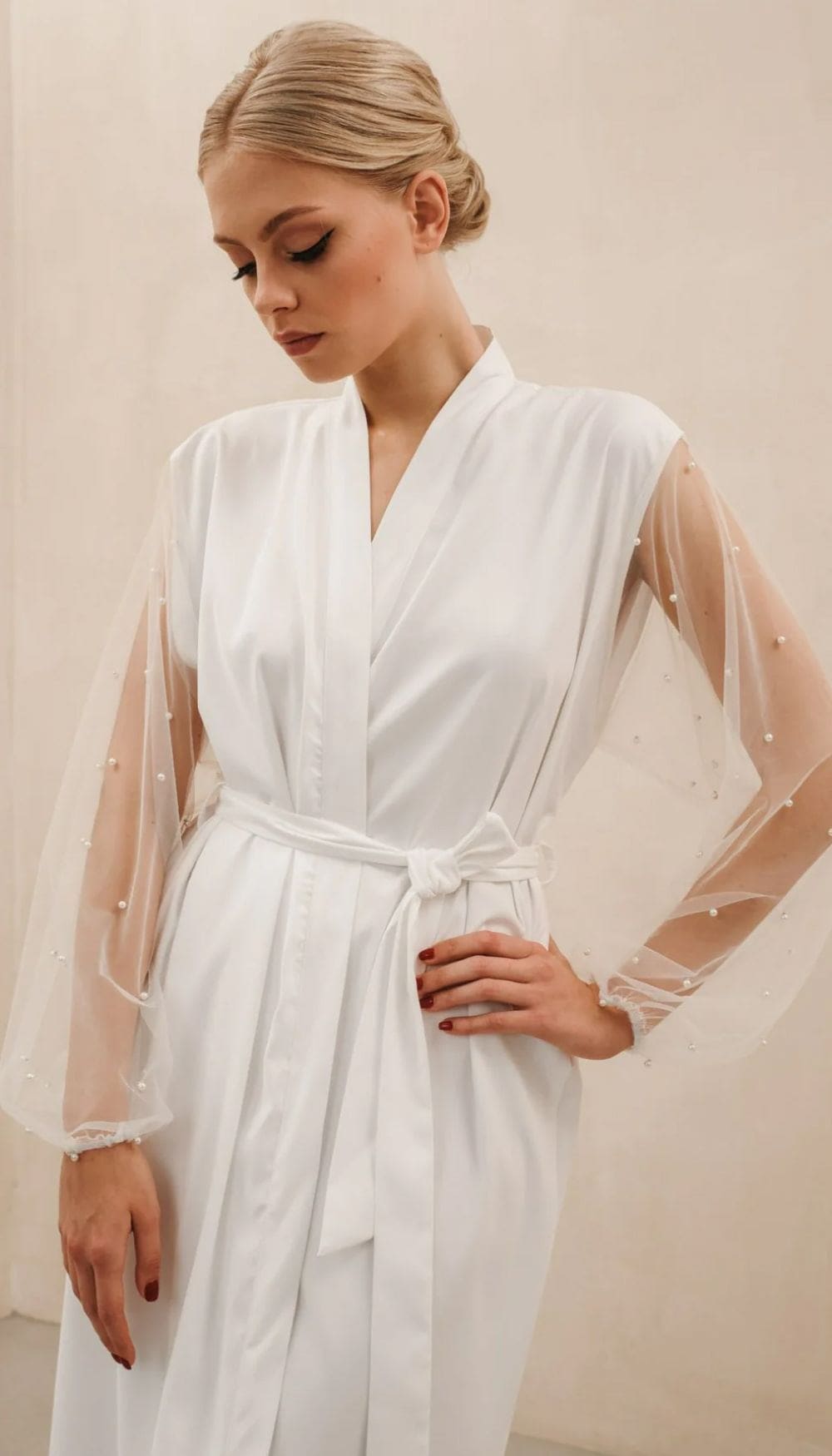 Pearl Sleeve Bridal Robe