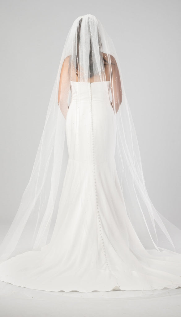 Scattered Pearl Wedding Veil | Kennedy Blue