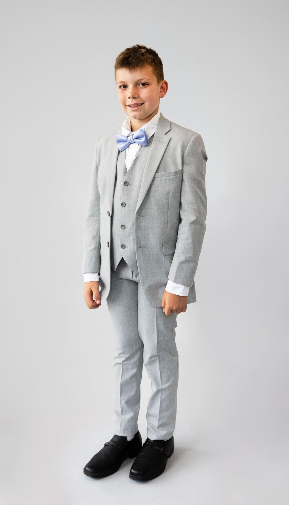 Grey Tux With Blue Bow Tie Piece Gray Men's Tuxedo Wedding Suits