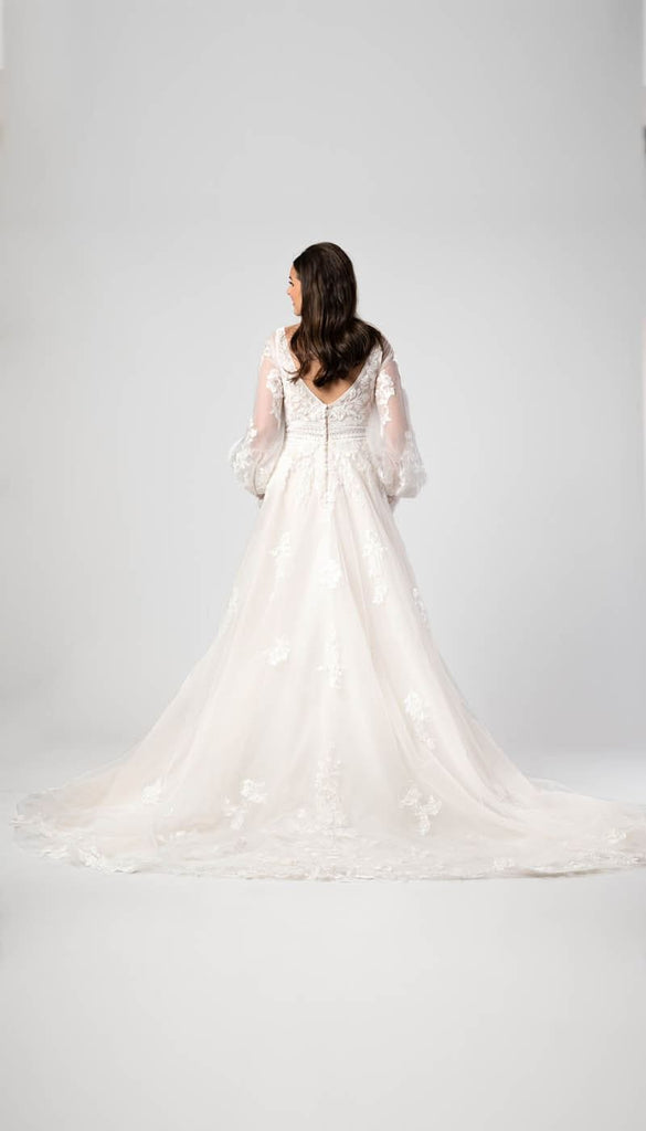 Lace A-line Wedding Dress