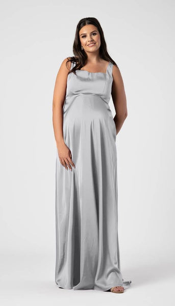light blue maternity bridesmaid dress Sale Ready-to-Ship This maternity maxi dress Size:10 ml Black Rabbit Rose (@blackrabbitrose) dress length - mini