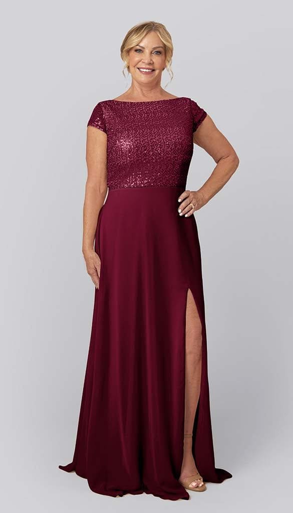 Flattering Mother of the Bride Dresses for Plus Size UK Mums