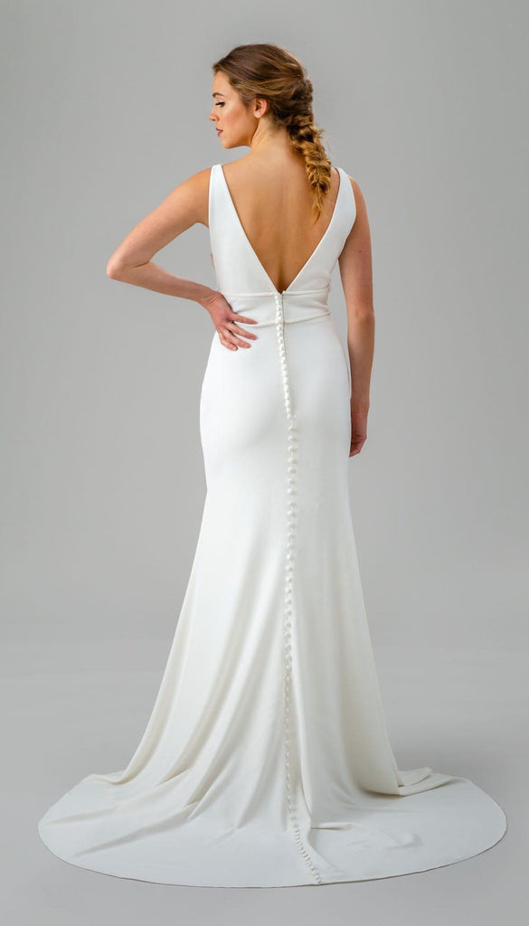 Fitted V Neck Wedding Dress | Kennedy Blue Beckett Fitted V Neck Wedding Dress | Kennedy Blue Beckett